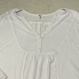 FREE PEOPLE WAFFLE FLOWY TOP